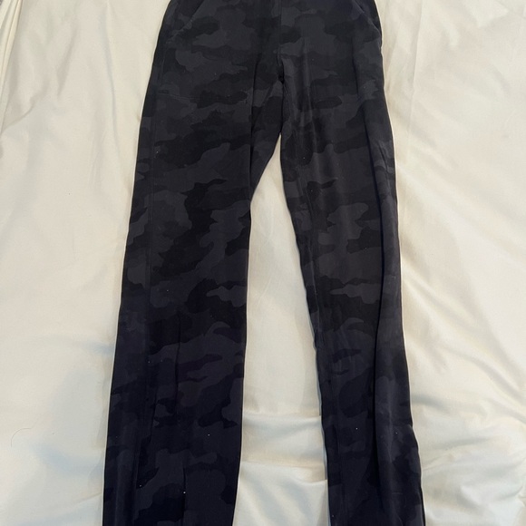 Lululemon Align Jogger Nulu black Camo Size 2